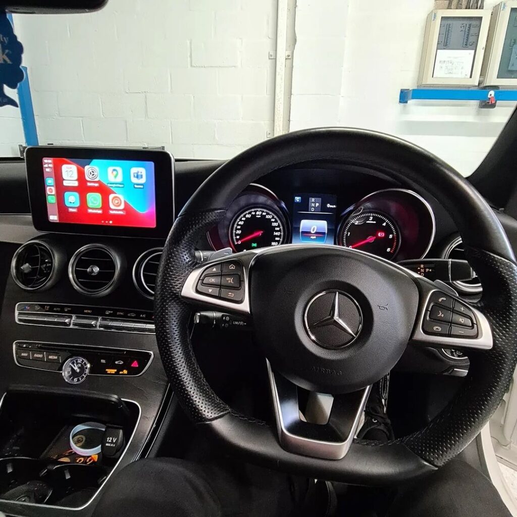 C Class Carplay