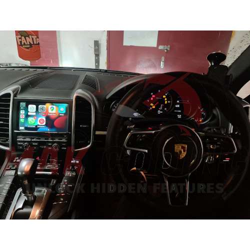 Porsche-PCM3-1-Apple-Carplay-Steering