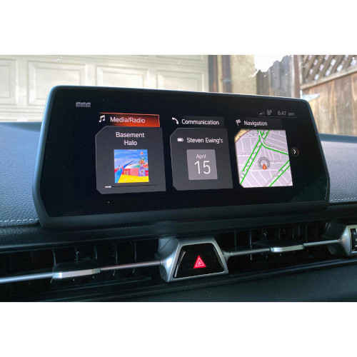 Toyota-Supra-Fullscreen-Carplay-iDrive